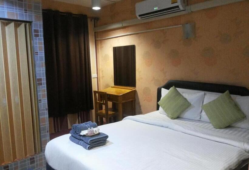 اتاق لوکس, Decor Do Hostel