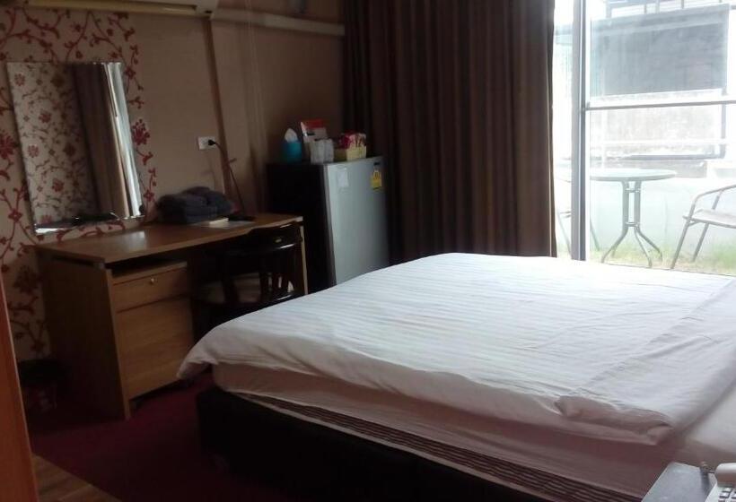 اتاق پنت هاوس, Decor Do Hostel