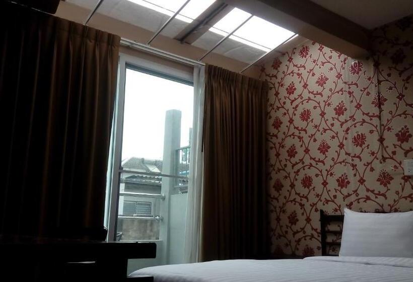 اتاق پنت هاوس, Decor Do Hostel