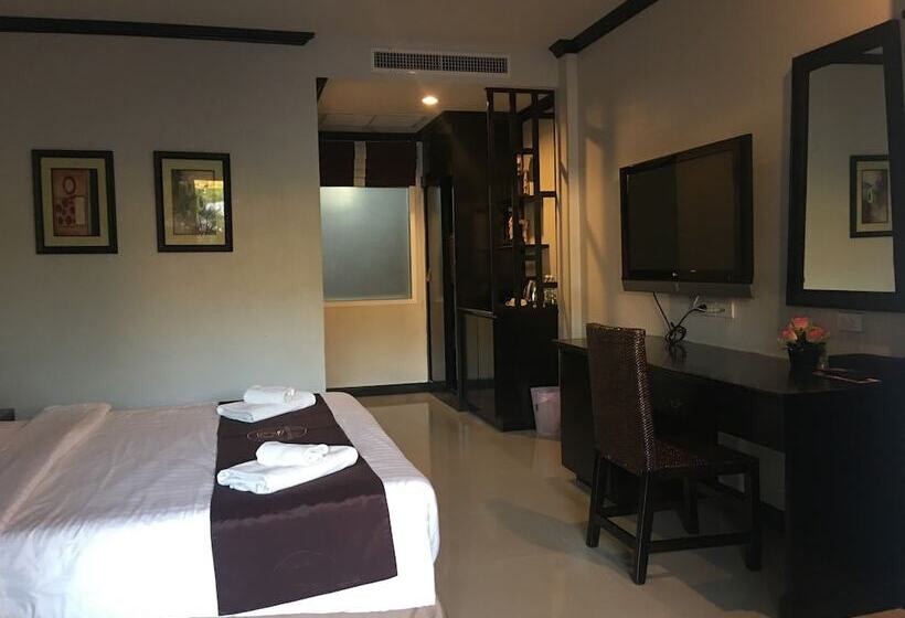 اتاق لوکس, Maleedee Bay Resort