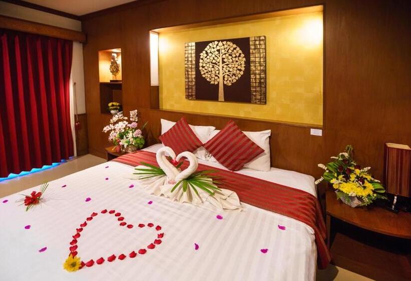 اتاق لوکس, Maleedee Bay Resort