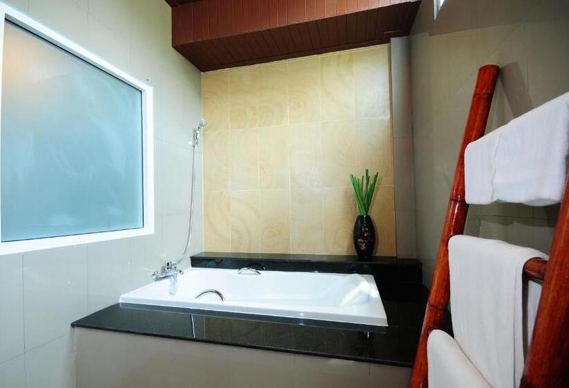 اتاق لوکس, Maleedee Bay Resort