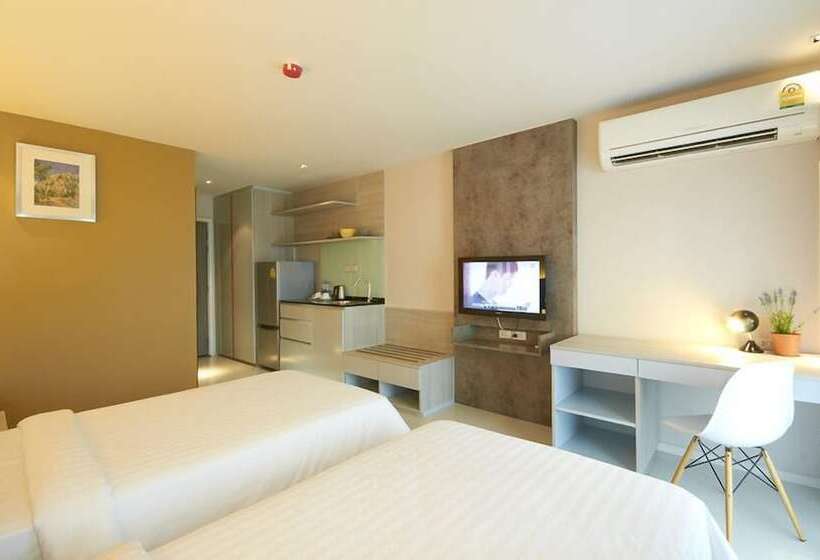 استودیوی استاندارد, The Present Sathorn