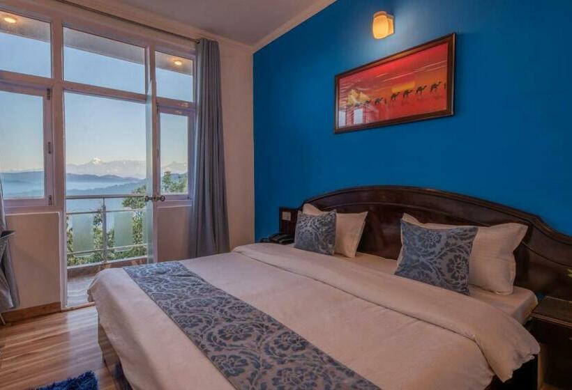 스탠다드 룸 킹사이즈 침대, Binsar Eco Resort, Binsar   Uttarakhand