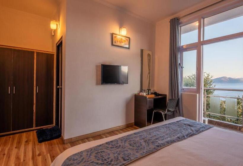 스탠다드 룸 킹사이즈 침대, Binsar Eco Resort, Binsar   Uttarakhand