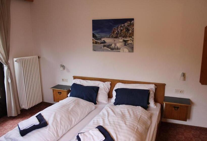 Номер Стандартный с Видом, Chalet Räterhof