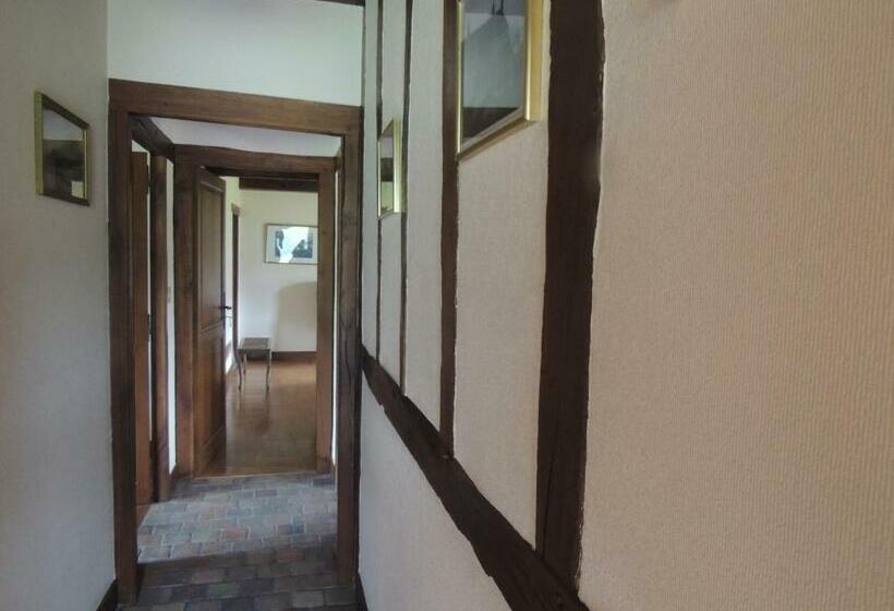 Номер Стандарт, Chambres D Hôtes La Colinière