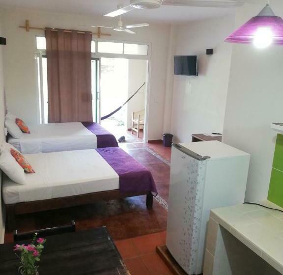 标准工作室带泳池景, Casa Puerto Bonito & Private Coworking