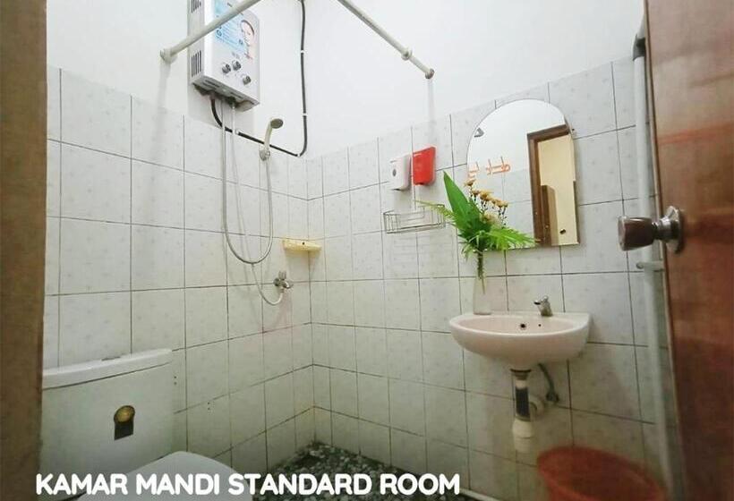 디럭스 룸, My Place Guest House Manado
