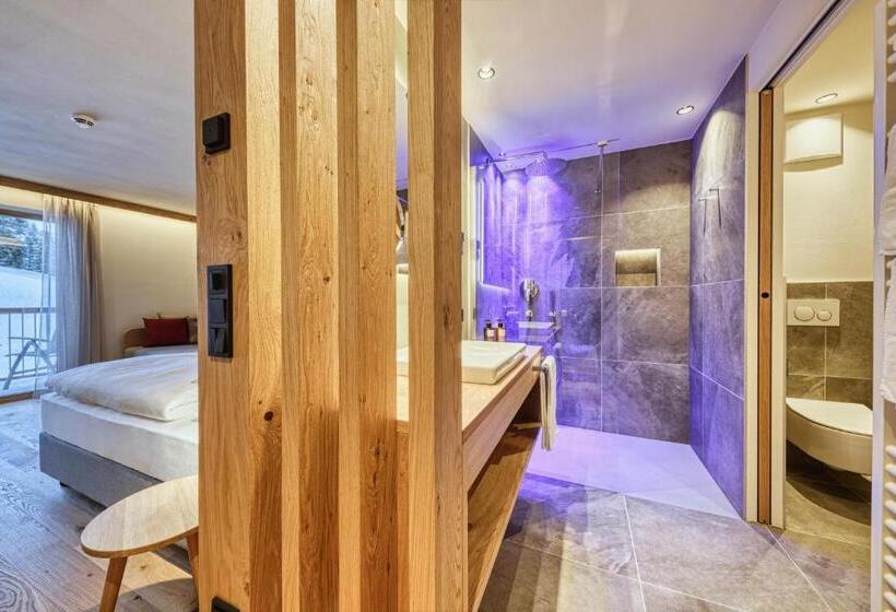 اتاق استاندارد با بالکن, Brunelle Seiser Alm Lodge