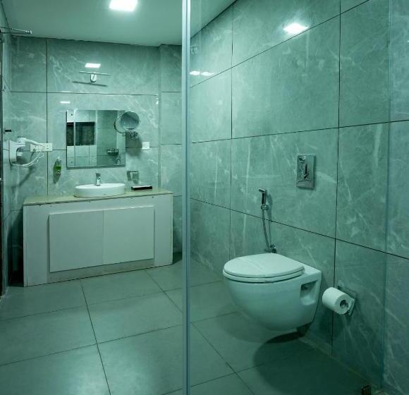 Номер Deluxe, Empire Residency