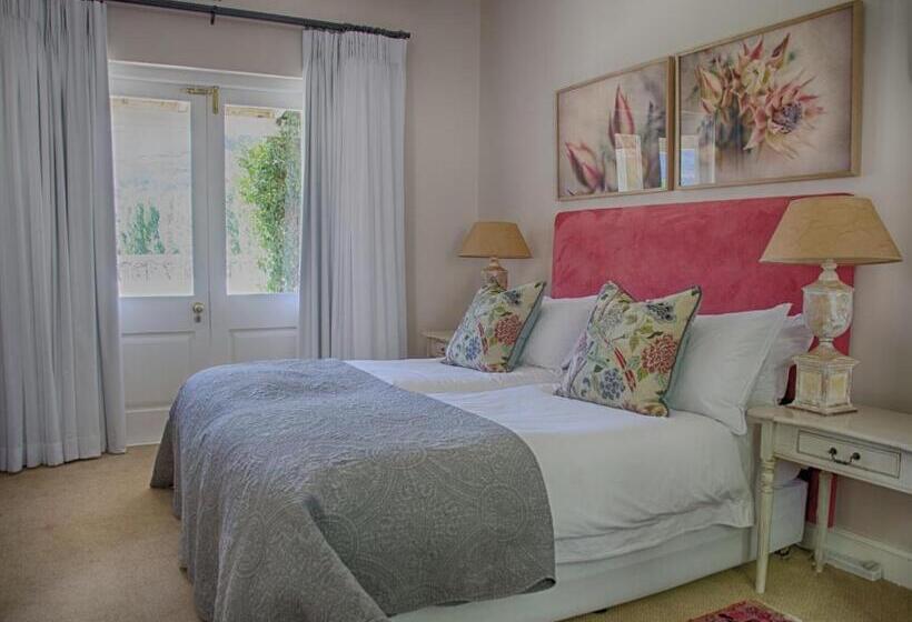 Номер Стандарт, Auberge Clermont