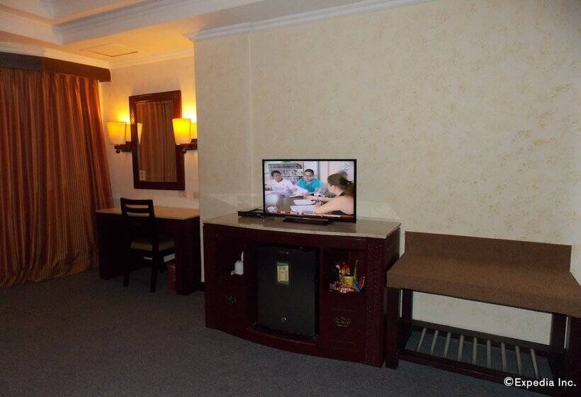 Quarto Superior, Mo2 Westown Hotel   Mandalagan