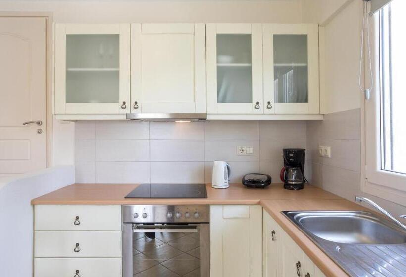 ویلای 1 خوابه, Iliada Villas