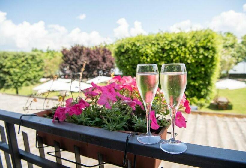 Номер Стандарт с Балконом, Locanda Da Otello