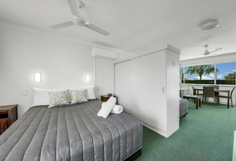 스탠다드 트리플 룸, Reef Adventureland Motor Inn