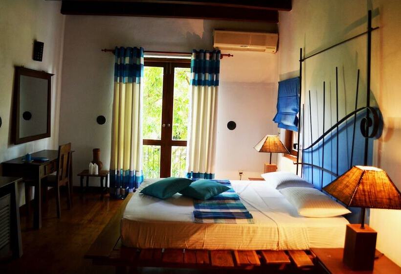 Апартаменты Deluxe 1 Спальня, Thotupola Lakeside Resort