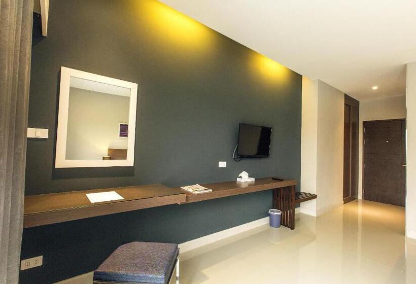 Номер Deluxe, V Hotel Ubon Ratchathani
