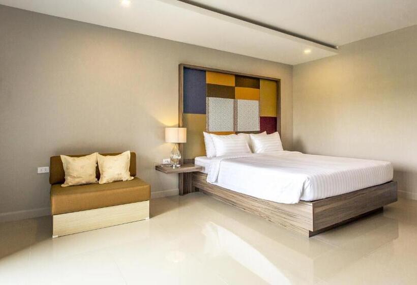 Номер Стандарт с Балконом, V Hotel Ubon Ratchathani