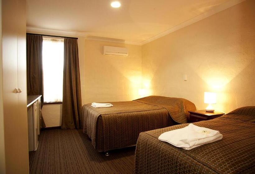 Номер Стандарт, Prince Of Wales Hotel, Bunbury