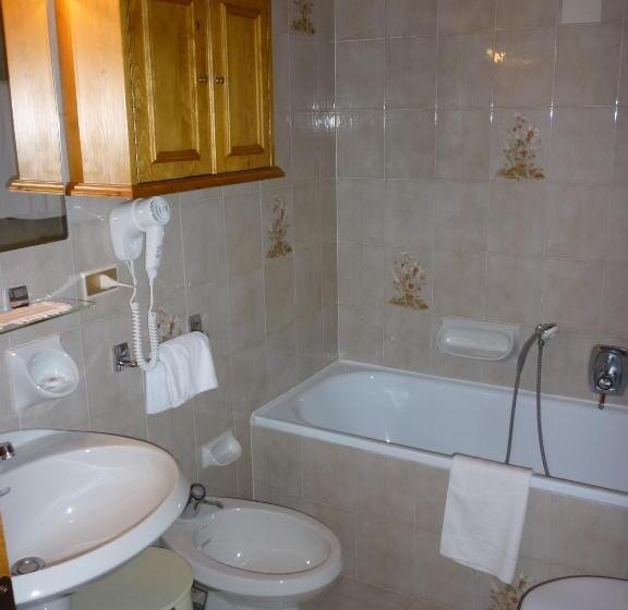 Quarto Estandar, Nord