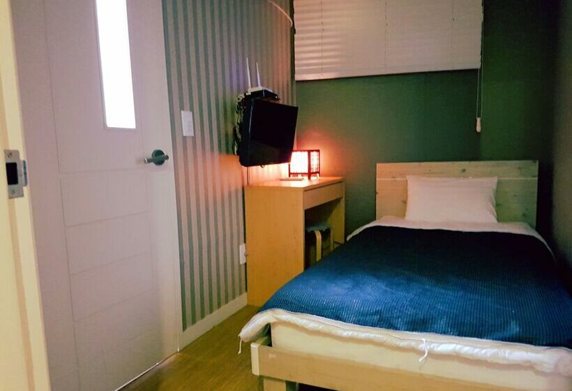 اتاق استاندارد یک نفره, Mama Guesthouse Myeongdong