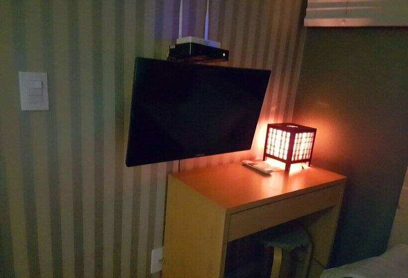 اتاق استاندارد یک نفره, Mama Guesthouse Myeongdong