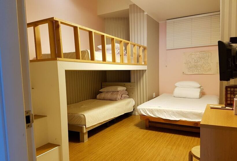 اتاق خانوادگی, Mama Guesthouse Myeongdong