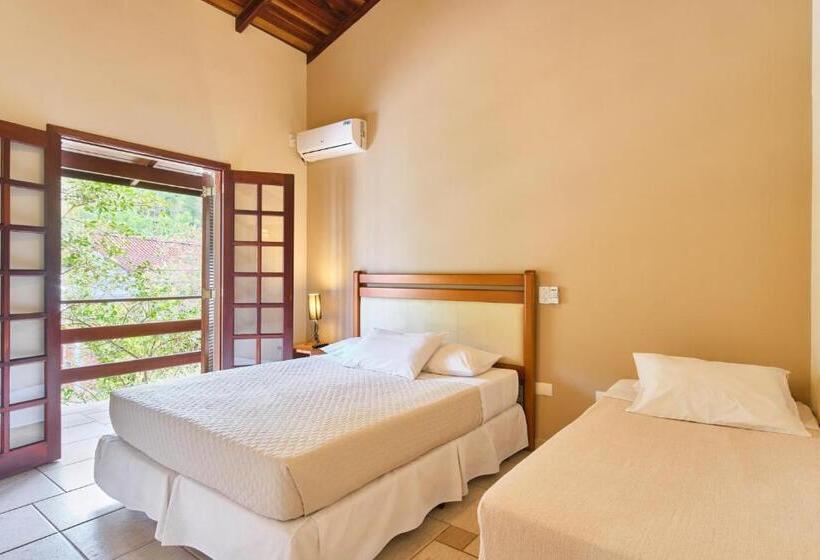 סוויטה, Pousada Recanto Montecarlo