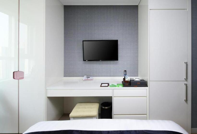 豪华工作室, Ever8 Serviced Residence