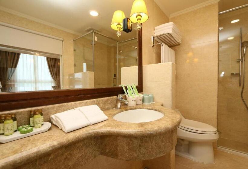 اتاق سوپریور چهار تخته, Aleex Villa