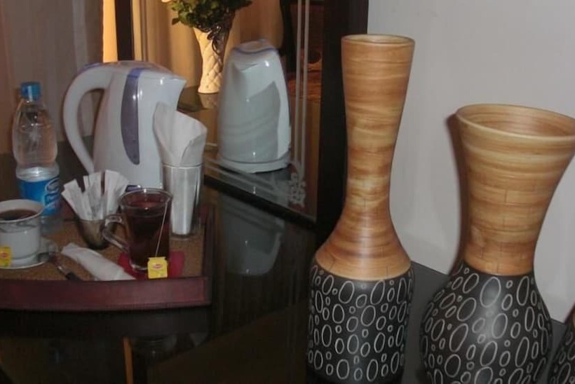 اتاق لوکس یک تخته, Cairo Plaza Guest House