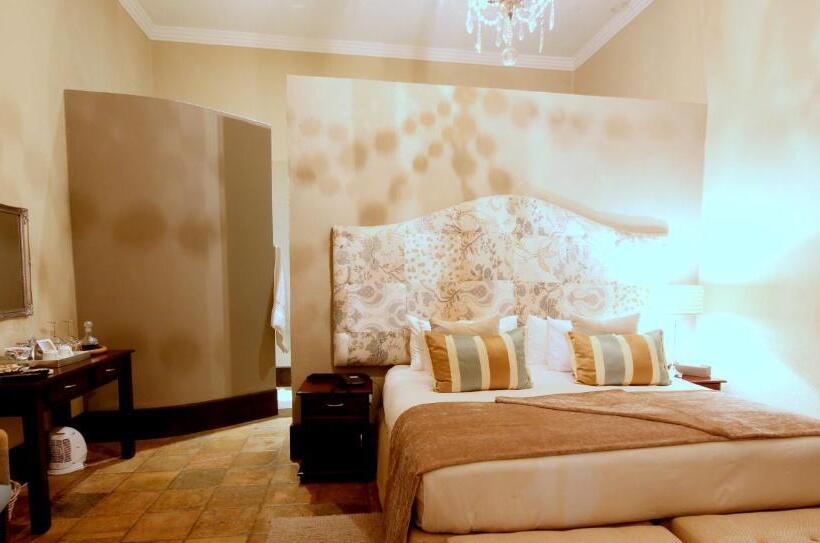اتاق لوکس, La Villa Vita