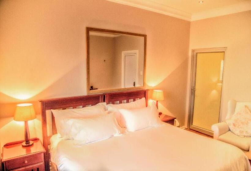 标准房带园景, Nauntons Guest House