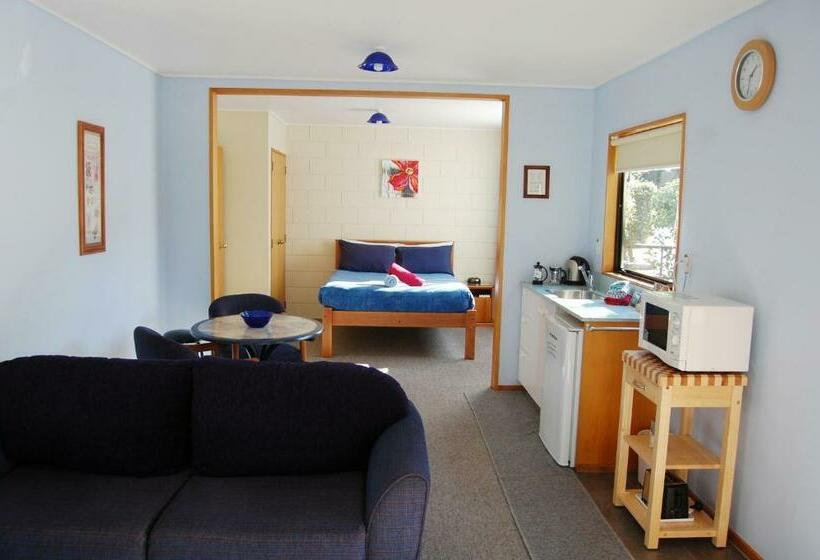 Студия Стандарт, Queenstown Holiday Park Creeksyde