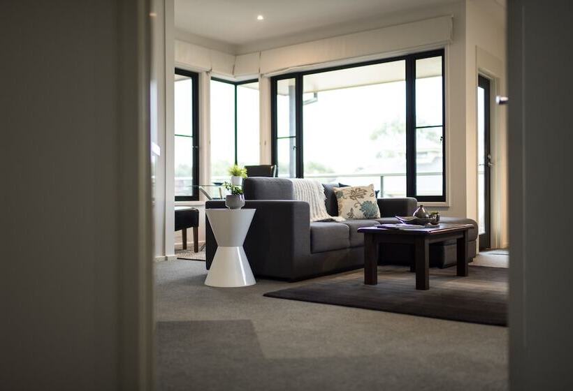 آپارتمان لوکس 1 خوابه, Hilltop Apartments Phillip Island   Adults Only