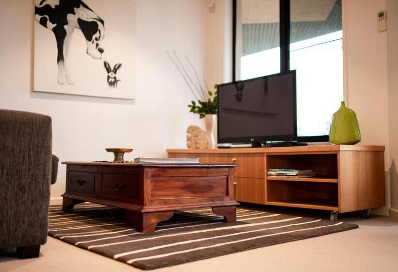 آپارتمان 1 خوابه با چشم‌انداز باغ, Hilltop Apartments Phillip Island   Adults Only