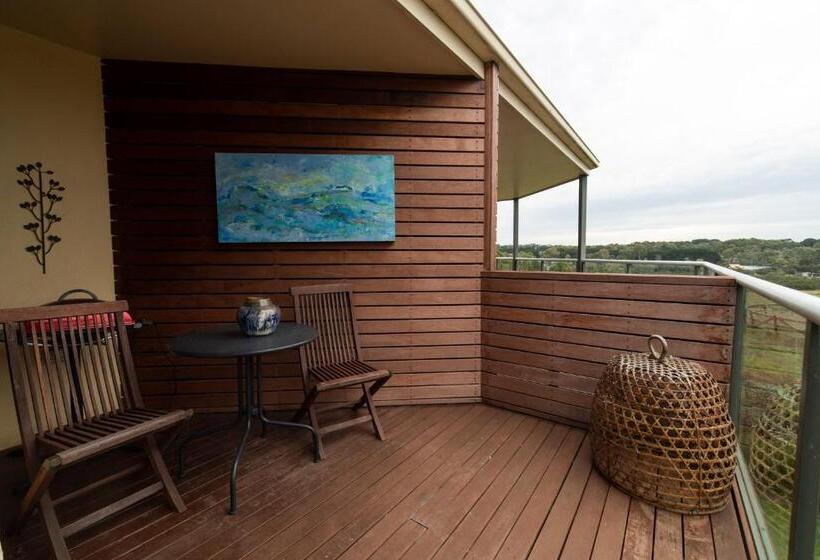آپارتمان لوکس 1 خوابه, Hilltop Apartments Phillip Island   Adults Only