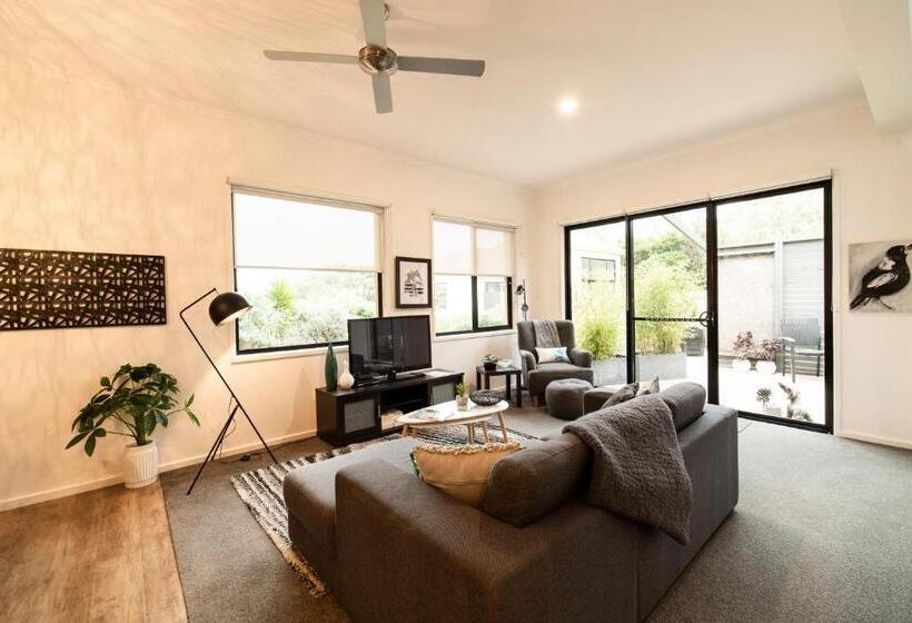آپارتمان 1 خوابه با چشم‌انداز باغ, Hilltop Apartments Phillip Island   Adults Only