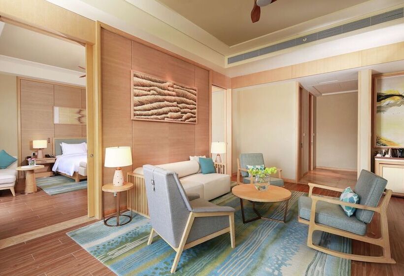디럭스 스위트, Hilton Yuxi Fuxian Lake