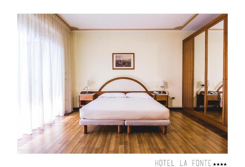 Номер Стандарт, La Fonte