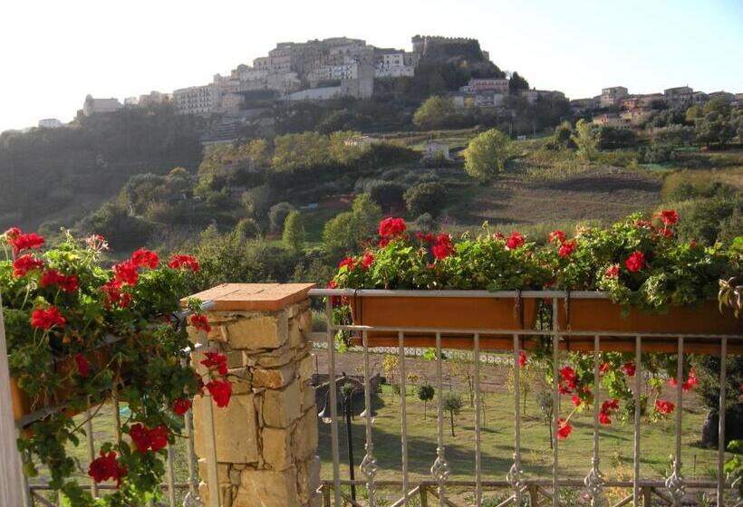 اتاق استاندارد با بالکن, Agriturismo L'arca Di Anna Brambilla