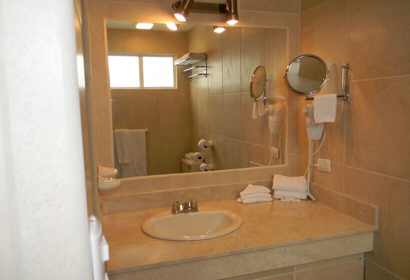 스위트, Residence Inn Suites Cristina