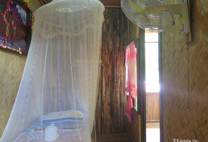 Quarto Economy Individual, Island Front Ii