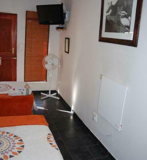 Quarto Estandar, Journey's Inn Africa Airport Lodge