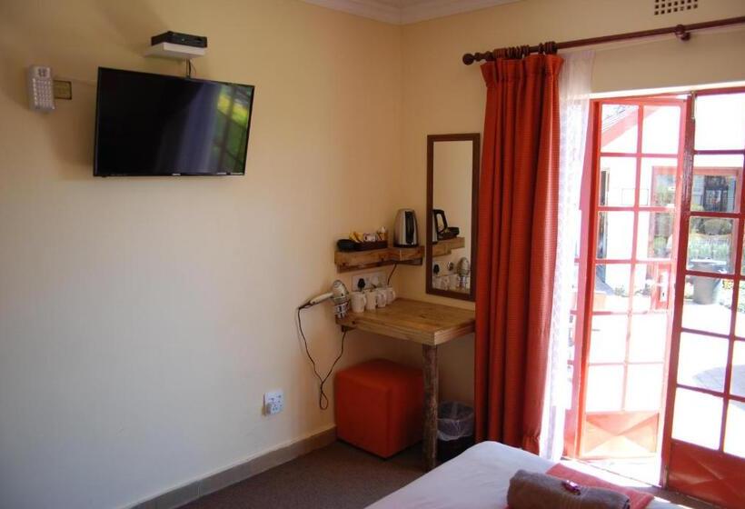 Quarto Familiar, Journey's Inn Africa Airport Lodge