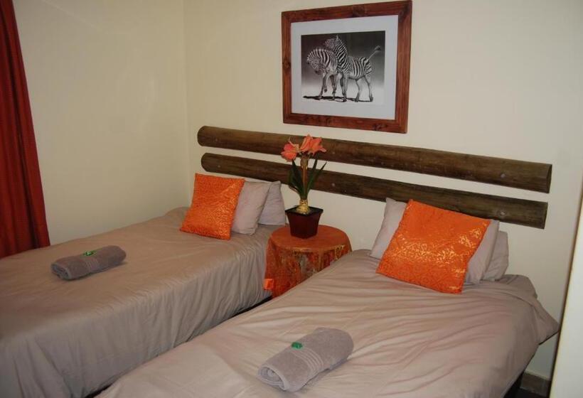 Quarto Familiar, Journey's Inn Africa Airport Lodge