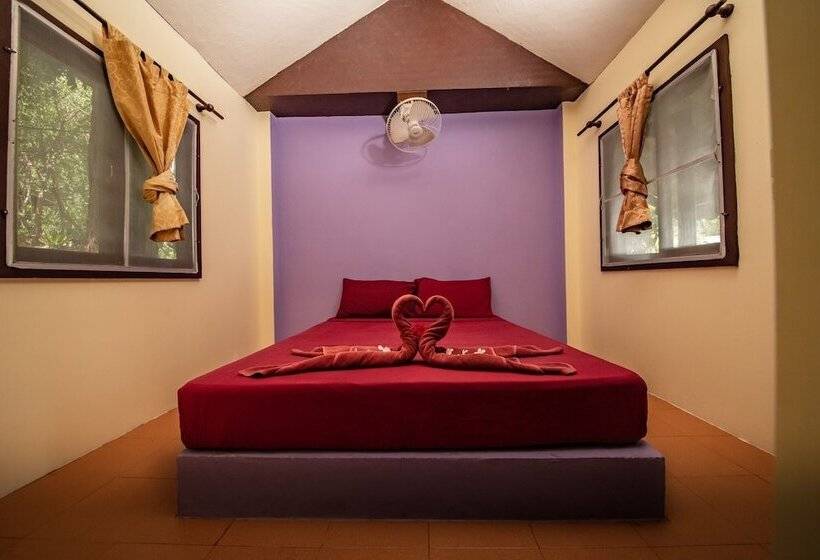 اتاق استاندارد, Shiralea Backpackers Resort