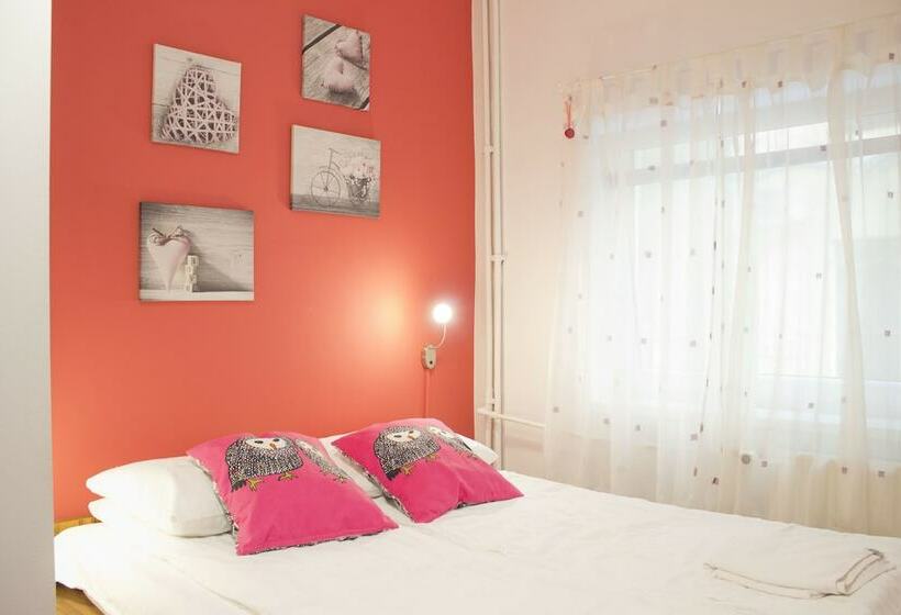 Номер Стандарт, Warsaw Downtown Hostel