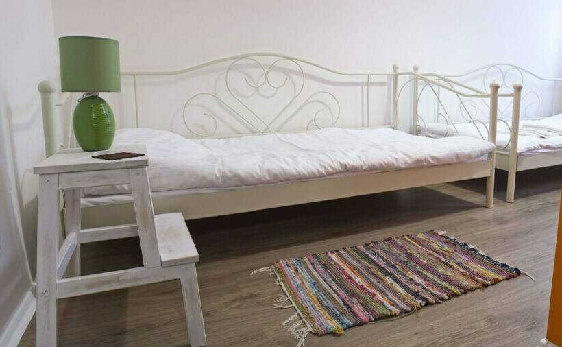 Номер Стандарт, Warsaw Downtown Hostel